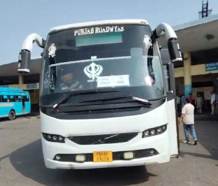 2026_7image_14_20_211652301jalandharkatravolvobuss